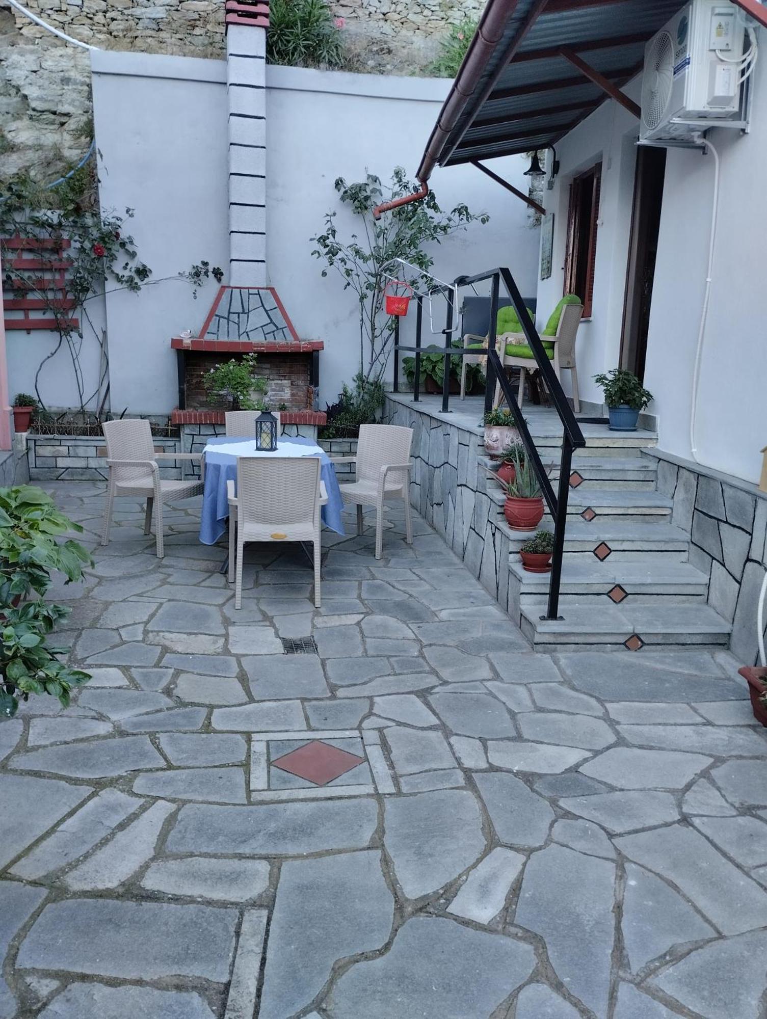 Spitaki Holiday home *